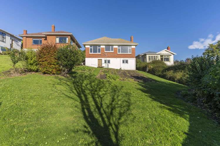 23 Riselaw Road Calton Hill_18