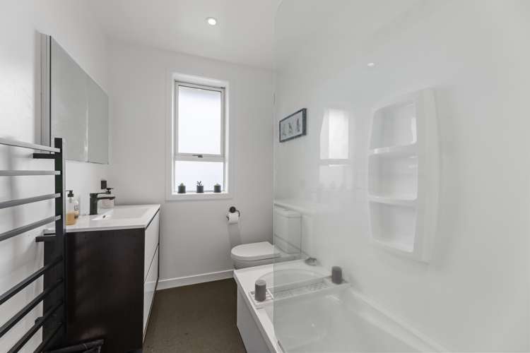 226 Highcliff Road Shiel Hill_17