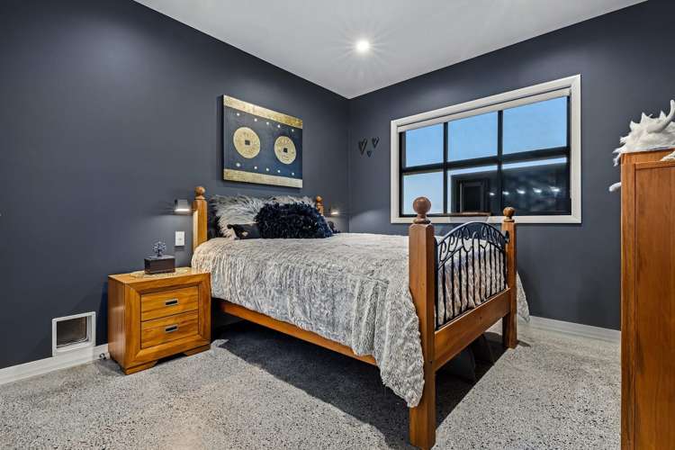 57 Hawaiian Parade Arkles Bay_27