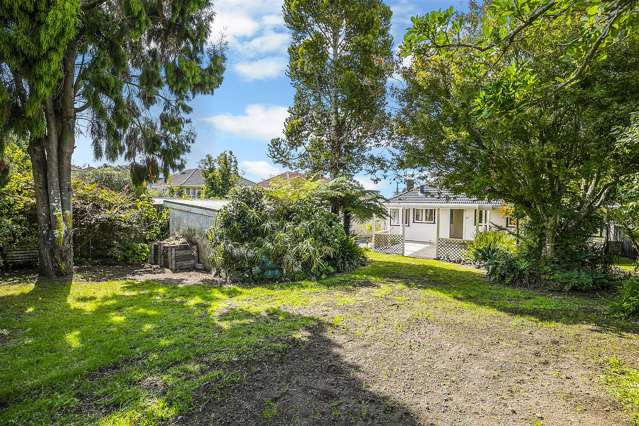 13 Ayrton Street Te Atatu South_2