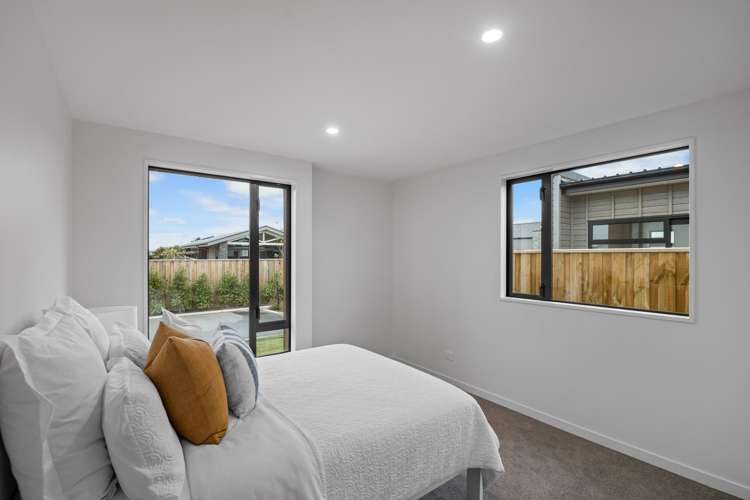 14 Foxburrow Lane Rolleston_11