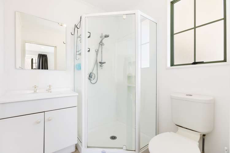 10 Albert Drive Clyde_7