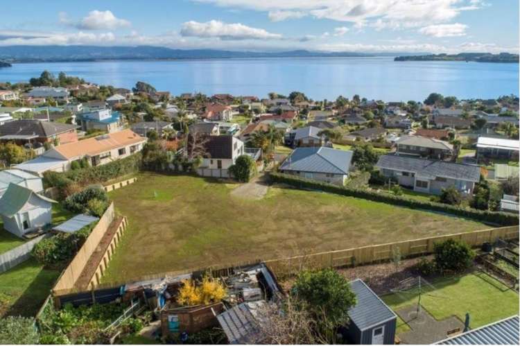 11 Vivian Drive Omokoroa_1