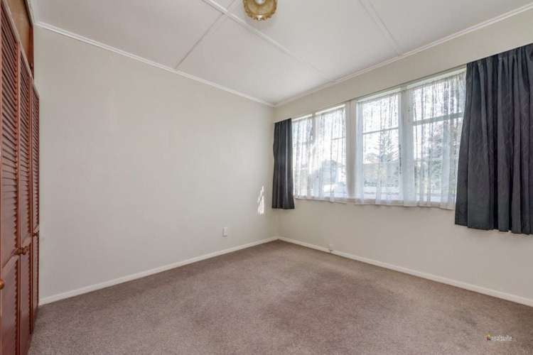 1258 High Street Taita_7