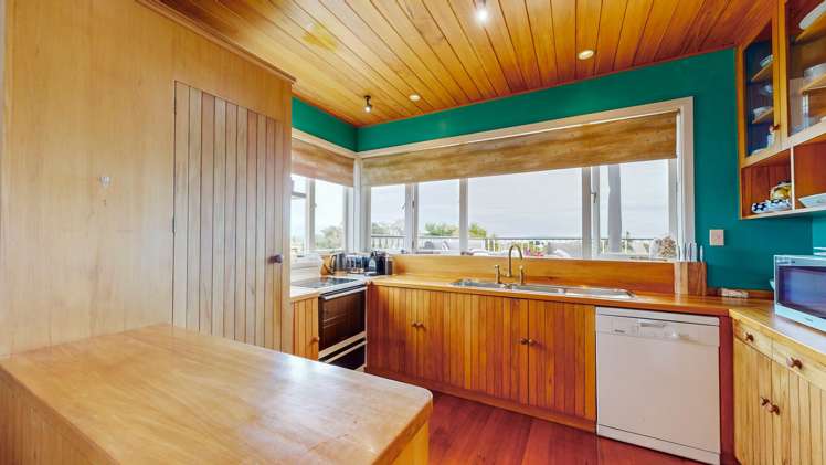 502 Sealey Street Thames_12