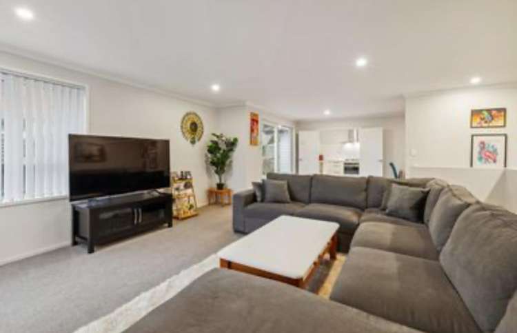 110 Lisle Farm Drive_2