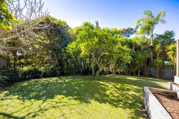 89 Aeroview Drive Beach Haven_18