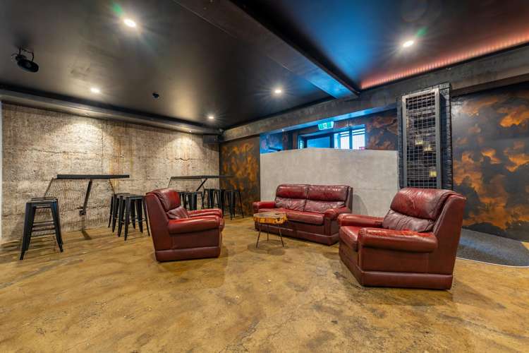 8a Royal Arcade Timaru Central_9