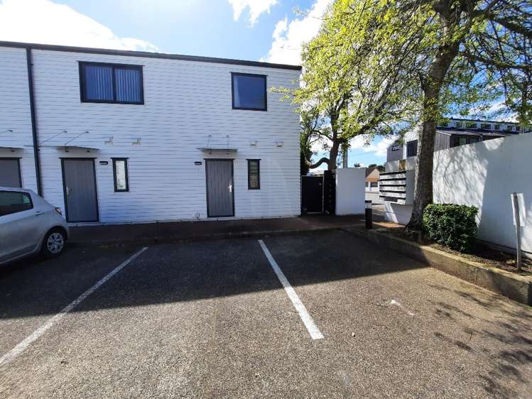 1/955 Mount Eden Road Three Kings_0