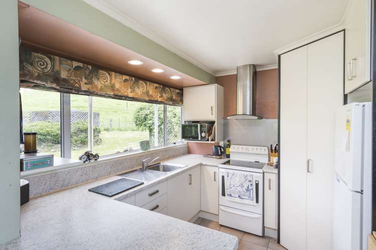 452 Watershed Road Bunnythorpe_5