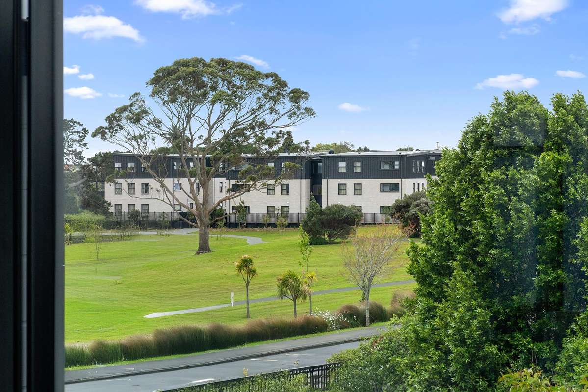 1664E Great North Road_4