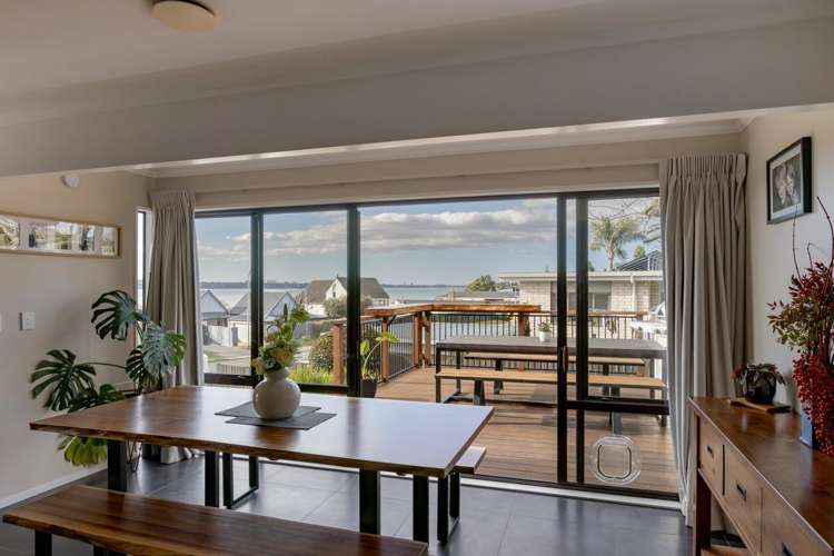 26 Forrester Drive Welcome Bay_10