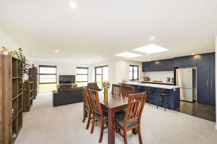 3 Sardinia Grove Fitzherbert_4