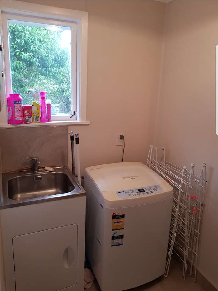 1/14 Segedin Place Glenfield_15