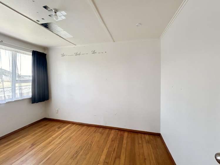 17 Akatea Street 1208_7