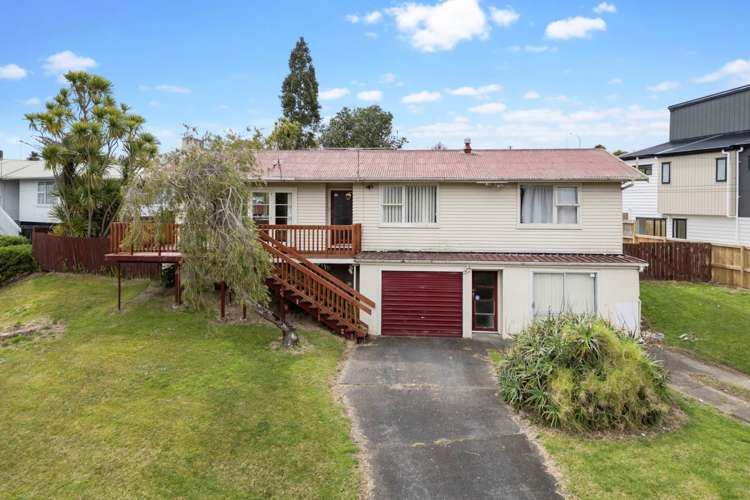 126 Vodanovich Road Te Atatu South_9