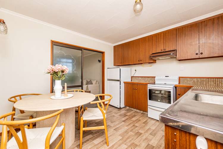 2/138 North Street Seaview_4