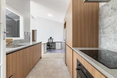 2/15 Mcintyre Road_3