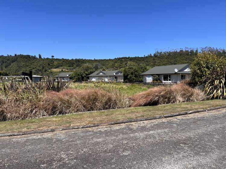 78 Bridge Street Karamea_41