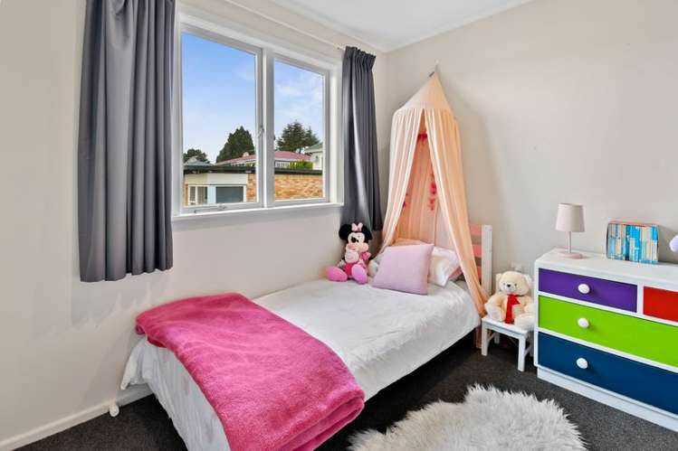 2/41 Clark Road Pahurehure_8