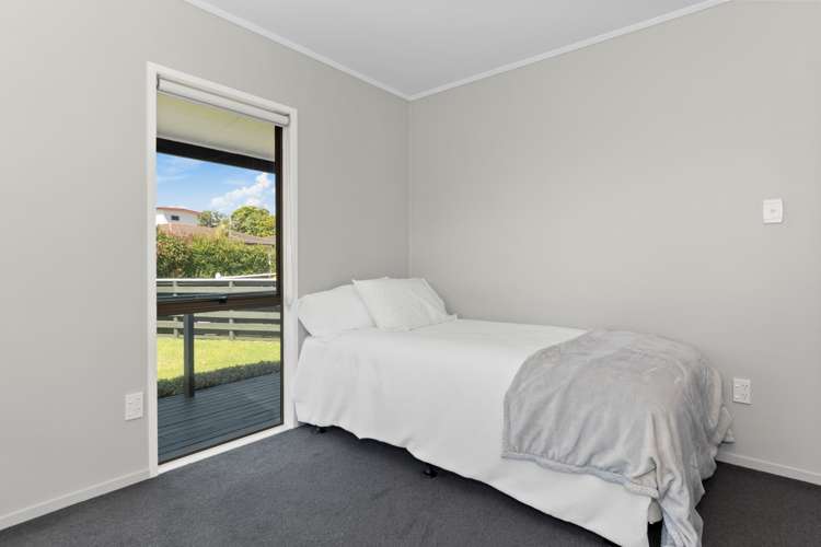 54 Strathmore Street Matua_13