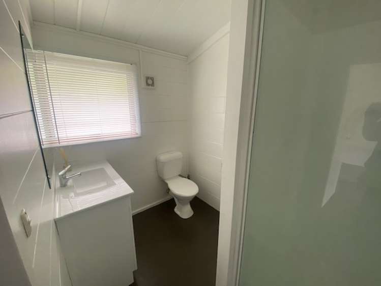 1/13 Albert Street 1074_5