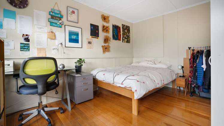 115 Pine Avenue South New Brighton_9