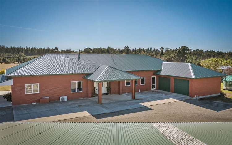 56 Langdales Road West Melton_32