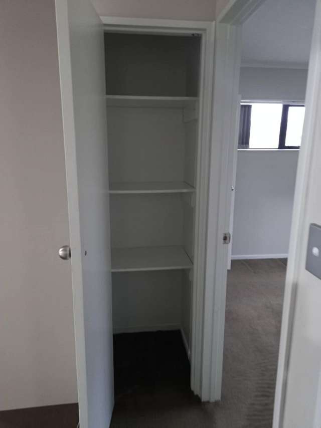 29 Charntay Avenue Clover Park_3