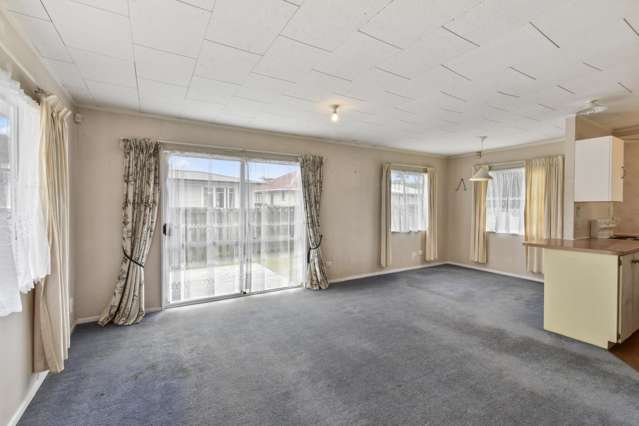 2/15 Kent Road Manurewa_2