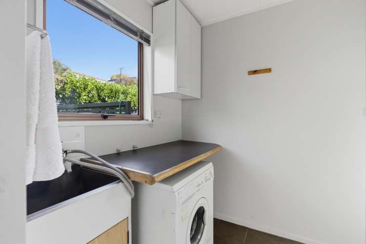 15A Brassey Road St Johns Hill_18