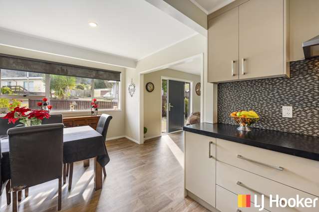 10 Bay Grove Pukehangi_2