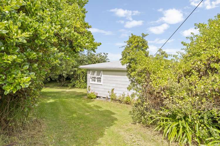 39a Tasman Road Otaki Beach_18