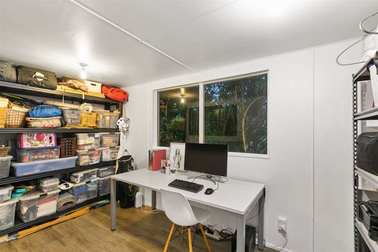 36 Glass Road Mount Roskill_14