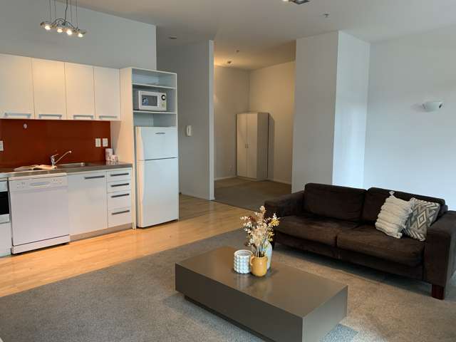 6A/99 Anzac Avenue City Centre_4