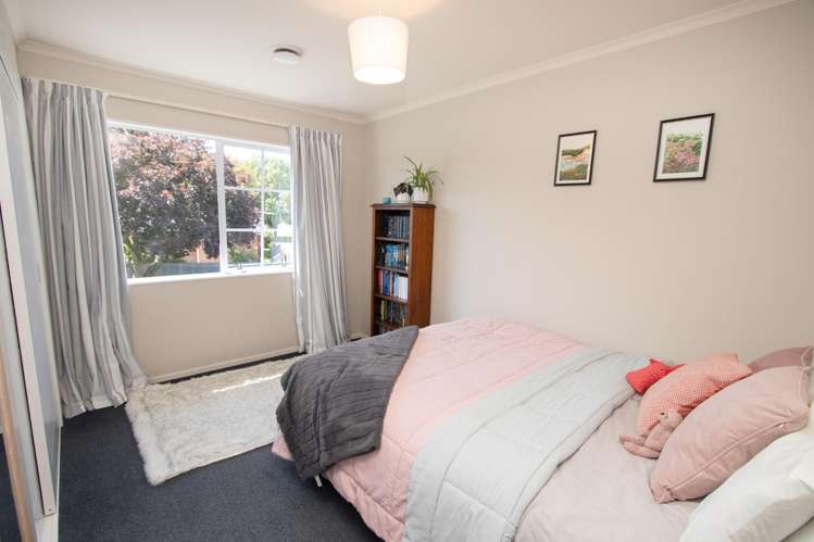 175 Middle Road Allenton_27