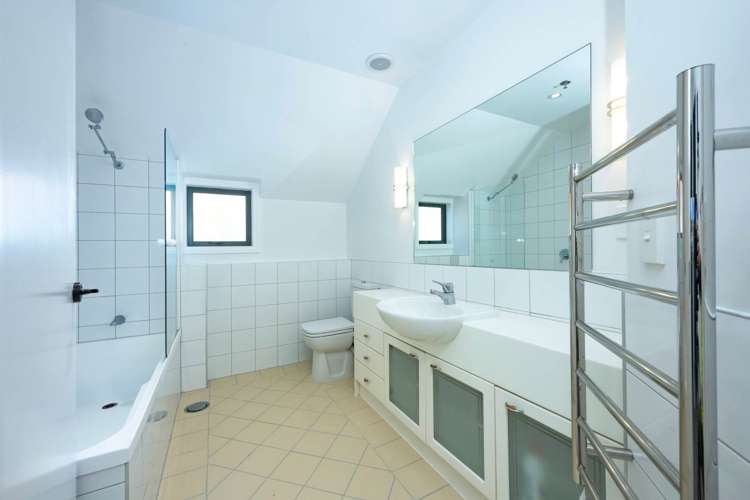 78 Harbour Village Drive Gulf Harbour_10