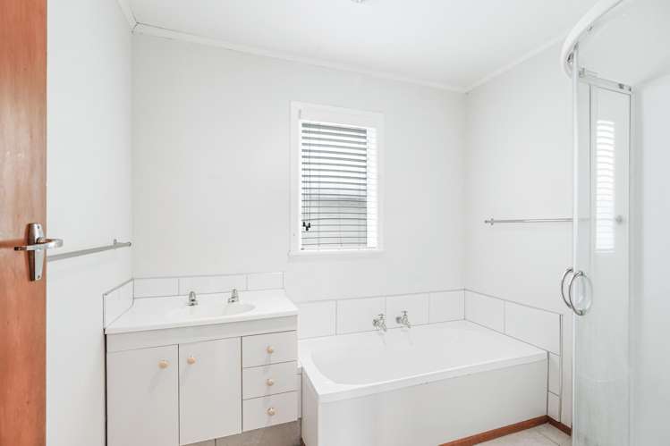 11 Chelmsford Street Silverdale_11