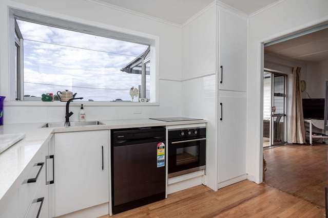 40 Seaview Road Herbertville_2