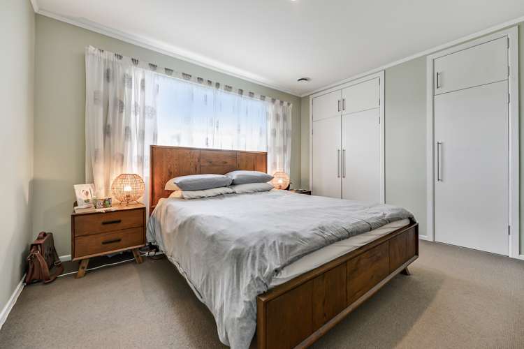 8 Springfield Crescent Enderley_9