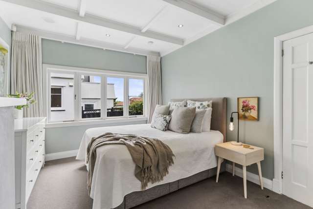 2/75 Queen Street Northcote Point_4