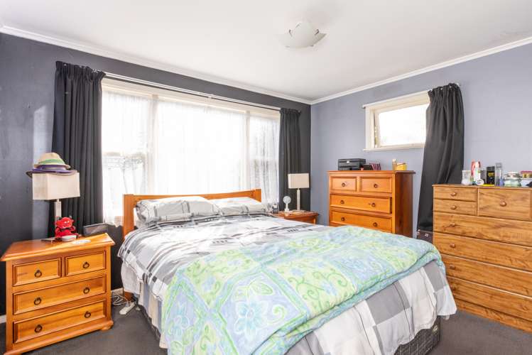 27 Wyatt Avenue Onekawa_10