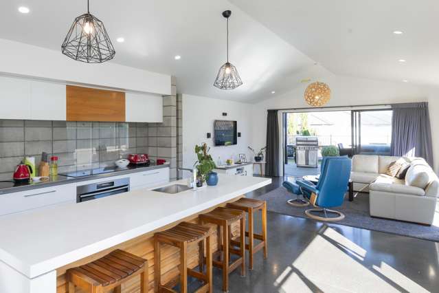 22 Fisher Place Lytton West_4