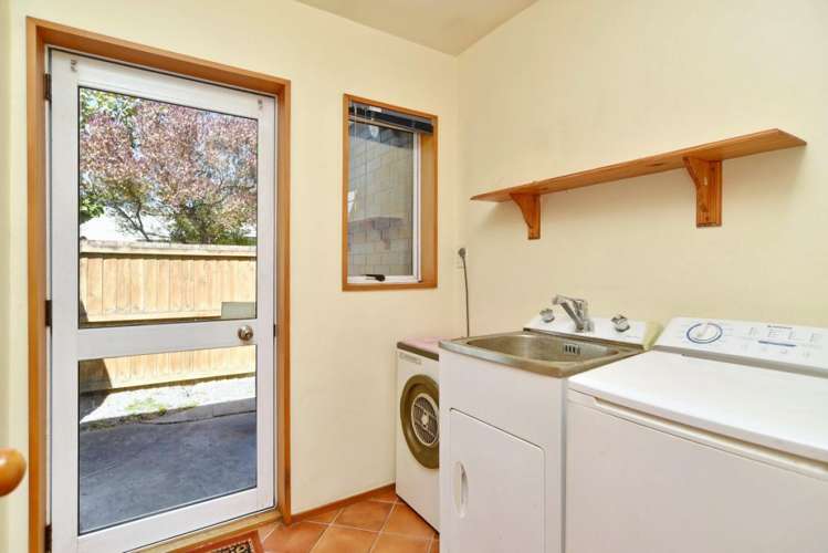 30 Farnswood Place Redwood_17