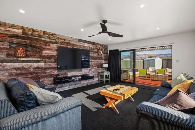 8 Don Place Alexandra_1