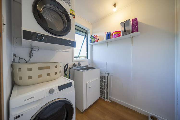 12 Govan Drive Te Anau_13