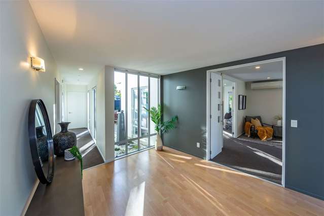 15 Riverwood Boulevard Redwood_3