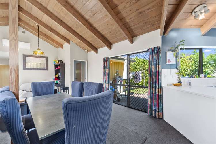 12 Belvedere Grove Rangatira Park_6