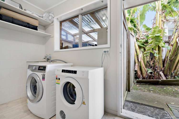 69 Clayburn Road Glen Eden_6