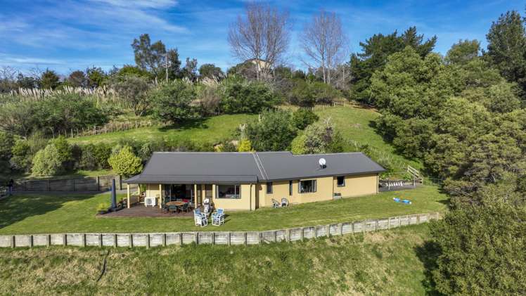 121 Ballantyne Road Poraiti_15